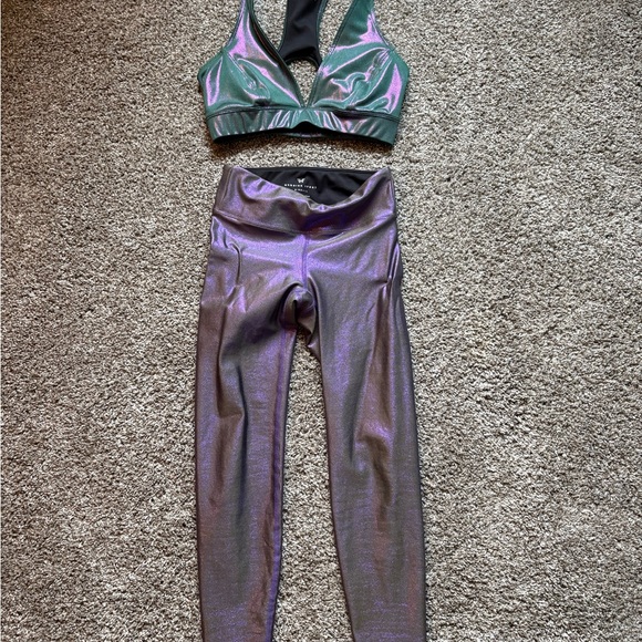 Heroine Sport Pants - Heroine Sport Iridescent Leggings and Bra Set